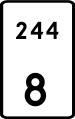 Przykład tabliczki znaku ze znakiem kilometrowym U-7 i hektometrowym  U-8.