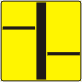 T-6b Tabliczka wskazująca układ dróg podporządkowanych (umieszczana na drodze z pierwszeństwem)